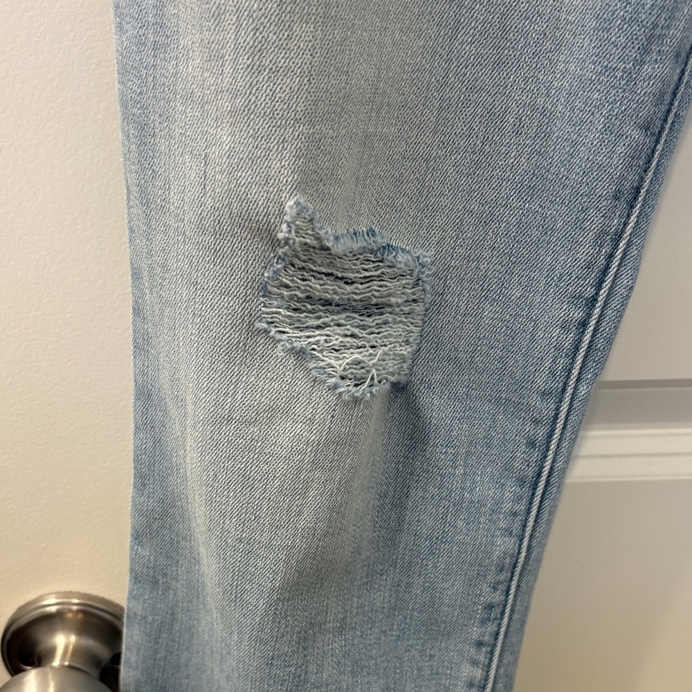 Lucky Brand Women's Denim Cropped Jeans - Picture 4 of 7